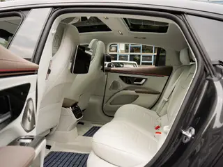 Mercedes-Benz EQS AMG 2023 AMG EQS 53 4MATIC+ interior photo 15 Mercedes-Benz EQS AMG 2023 AMG EQS 53 4MATIC+ interior photo 15