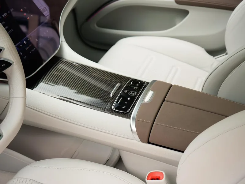Mercedes-Benz EQS AMG 2023 AMG EQS 53 4MATIC+ interior photo 18 Mercedes-Benz EQS AMG 2023 AMG EQS 53 4MATIC+ interior photo 18