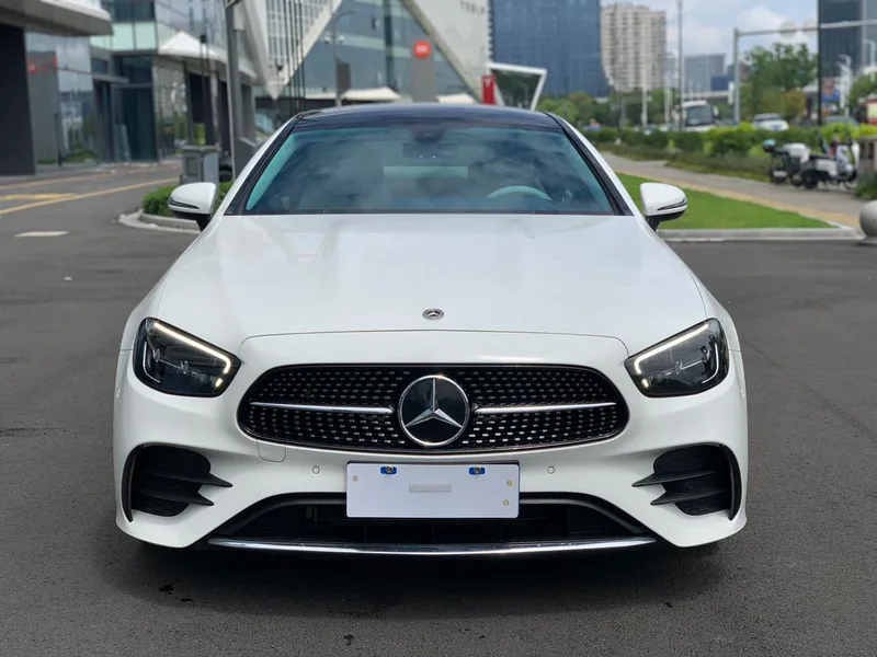 Mercedes-Benz E-Class (Imported) 2023 Restyling E 260 Coupe exterior photo 2 Mercedes-Benz E-Class (Imported) 2023 Restyling E 260 Coupe exterior photo 2