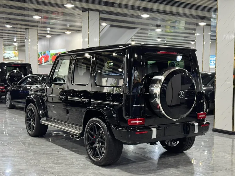 Mercedes-Benz Mercedes-AMG G-Class 2023 AMG G 63 interior photo 13 Mercedes-Benz Mercedes-AMG G-Class 2023 AMG G 63 interior photo 13