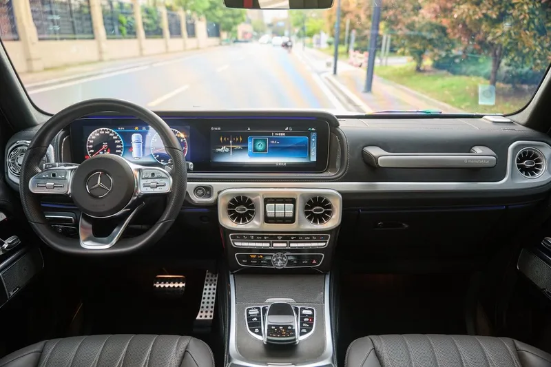 Mercedes-Benz G-Class 2023 G 500 interior photo 11 Mercedes-Benz G-Class 2023 G 500 interior photo 11