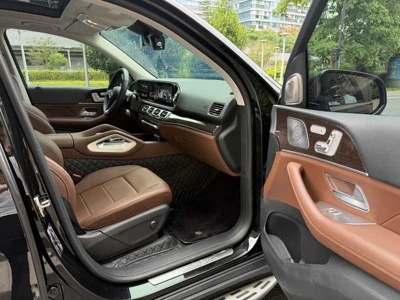 Mercedes-Benz GLE (Imported) 2024 GLE 350 4MATIC Fashionable exterior photo 7 Mercedes-Benz GLE (Imported) 2024 GLE 350 4MATIC Fashionable exterior photo 7