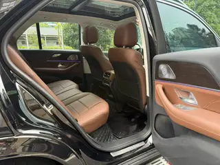 Mercedes-Benz GLE (Imported) 2024 GLE 350 4MATIC Fashionable interior photo 13 Mercedes-Benz GLE (Imported) 2024 GLE 350 4MATIC Fashionable interior photo 13