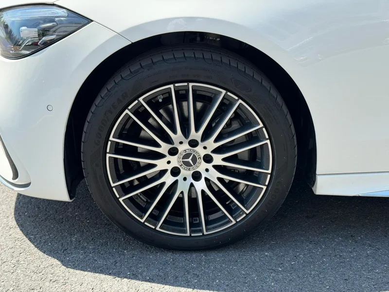 Mercedes-Benz C-Class 2024 C 260 L Sports version exterior photo 4 Mercedes-Benz C-Class 2024 C 260 L Sports version exterior photo 4