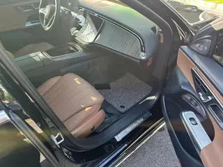 Mercedes-Benz E-Class 2024 Restyling E 300 L Fashionable Passenger car interior photo 10 Mercedes-Benz E-Class 2024 Restyling E 300 L Fashionable Passenger car interior photo 10