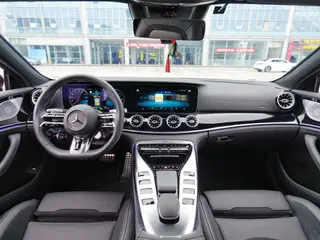 Mercedes-Benz AMG GT 2023 AMG GT 50 Coche deportivo de cuatro puertas interior foto 10 Mercedes-Benz AMG GT 2023 AMG GT 50 Coche deportivo de cuatro puertas interior foto 10