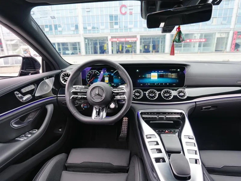 Mercedes-Benz AMG GT 2023 AMG GT 50 Coche deportivo de cuatro puertas interior foto 12 Mercedes-Benz AMG GT 2023 AMG GT 50 Coche deportivo de cuatro puertas interior foto 12