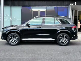 Mercedes-Benz GLE AMG 2024 AMG GLE 53 4MATIC+ exterior foto 3 Mercedes-Benz GLE AMG 2024 AMG GLE 53 4MATIC+ exterior foto 3