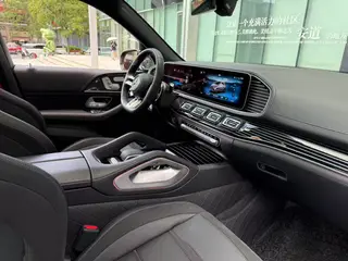 Mercedes-Benz GLE AMG 2024 AMG GLE 53 4MATIC+ interior foto 10 Mercedes-Benz GLE AMG 2024 AMG GLE 53 4MATIC+ interior foto 10