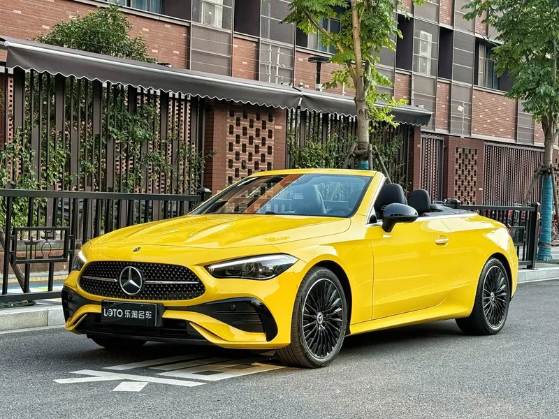 Mercedes-Benz CLE 2025 CLE 260 Coupé cabriolet extérieur photo 1 Mercedes-Benz CLE 2025 CLE 260 Coupé cabriolet extérieur photo 1