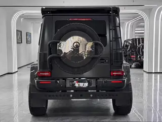 Mercedes-Benz Mercedes-AMG G-Class 2023 AMG G 63 intérieur photo 14 Mercedes-Benz Mercedes-AMG G-Class 2023 AMG G 63 intérieur photo 14