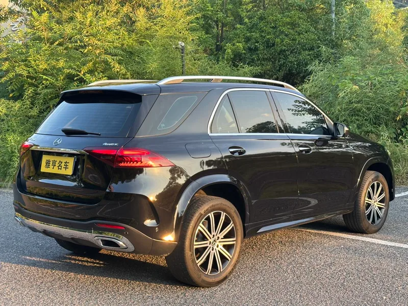 Mercedes-Benz GLE (Imported) 2024 Mise à jour GLE 350 4MATIC Style tendance intérieur photo 17 Mercedes-Benz GLE (Imported) 2024 Mise à jour GLE 350 4MATIC Style tendance intérieur photo 17