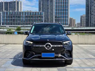 Mercedes-Benz GLE (Imported) 2024 GLE 450 4MATIC Style tendance extérieur photo 2 Mercedes-Benz GLE (Imported) 2024 GLE 450 4MATIC Style tendance extérieur photo 2