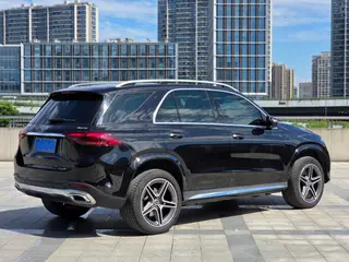 Mercedes-Benz GLE (Imported) 2024 GLE 450 4MATIC Style tendance extérieur photo 8 Mercedes-Benz GLE (Imported) 2024 GLE 450 4MATIC Style tendance extérieur photo 8