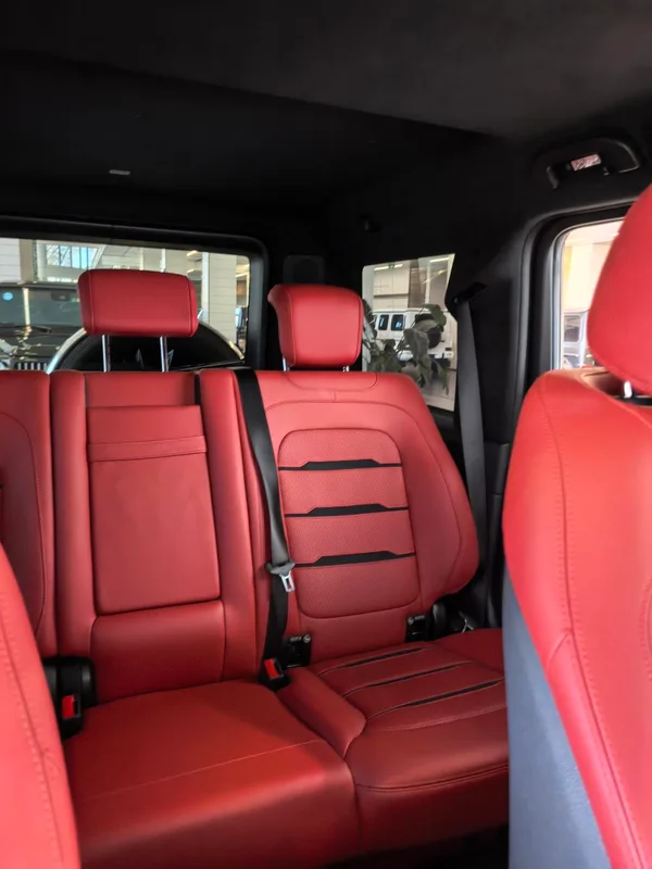Mercedes-Benz Mercedes-AMG G-Class 2023 AMG G 63 interior photo 10 Mercedes-Benz Mercedes-AMG G-Class 2023 AMG G 63 interior photo 10