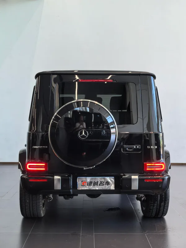 Mercedes-Benz Mercedes-AMG G-Class 2023 AMG G 63 interior photo 13 Mercedes-Benz Mercedes-AMG G-Class 2023 AMG G 63 interior photo 13