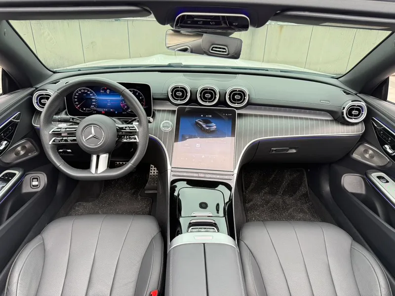 Mercedes-Benz CLE 2024 CLE 300 4MATIC Convertible Coupe interior photo 11 Mercedes-Benz CLE 2024 CLE 300 4MATIC Convertible Coupe interior photo 11
