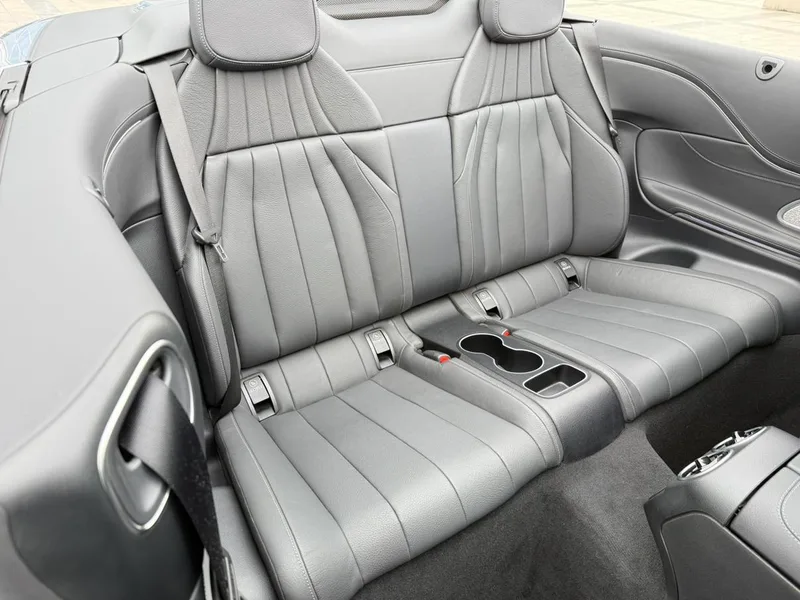 Mercedes-Benz CLE 2024 CLE 300 4MATIC Convertible Coupe interior photo 14 Mercedes-Benz CLE 2024 CLE 300 4MATIC Convertible Coupe interior photo 14