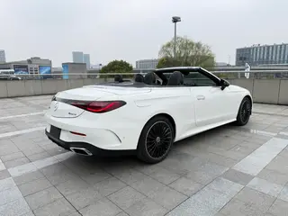Mercedes-Benz CLE 2024 CLE 300 4MATIC Convertible Coupe interior photo 17 Mercedes-Benz CLE 2024 CLE 300 4MATIC Convertible Coupe interior photo 17