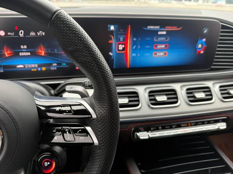 Mercedes-Benz GLE AMG 2024 AMG GLE 53 4MATIC+ interior foto 11 Mercedes-Benz GLE AMG 2024 AMG GLE 53 4MATIC+ interior foto 11