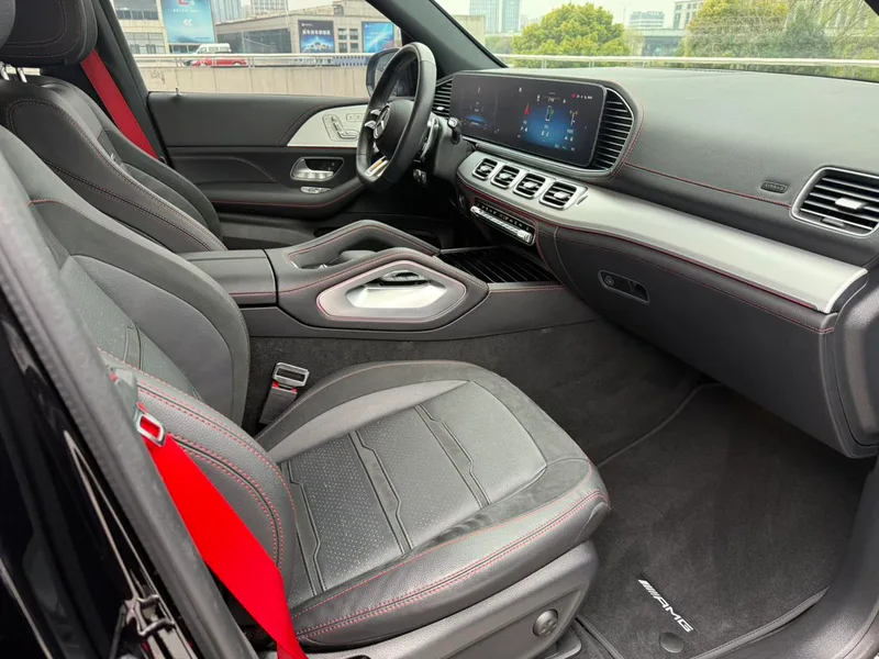 Mercedes-Benz GLE AMG 2024 AMG GLE 53 4MATIC+ interior foto 13 Mercedes-Benz GLE AMG 2024 AMG GLE 53 4MATIC+ interior foto 13