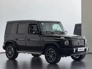 Mercedes-Benz G-Class 2025 G 500 extérieur photo 3 Mercedes-Benz G-Class 2025 G 500 extérieur photo 3