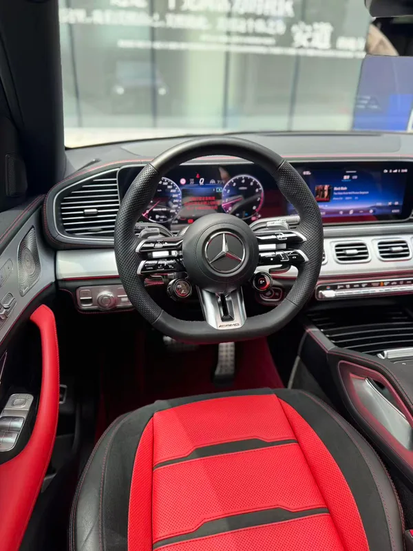 Mercedes-Benz GLE AMG 2024 AMG GLE 53 4MATIC+ interior foto 11 Mercedes-Benz GLE AMG 2024 AMG GLE 53 4MATIC+ interior foto 11