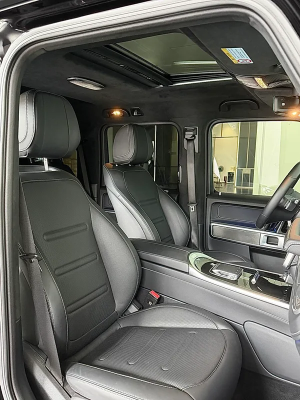 Mercedes-Benz G-Class 2025 G 500 interior foto 9 Mercedes-Benz G-Class 2025 G 500 interior foto 9