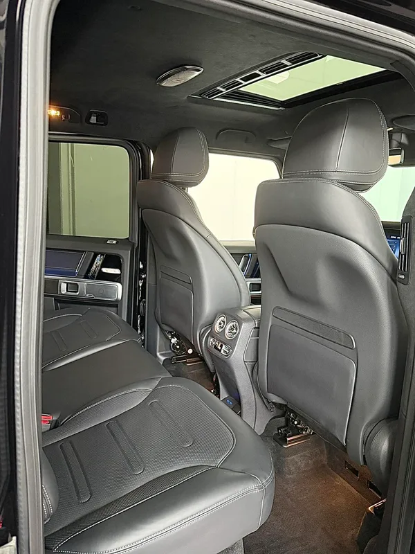 Mercedes-Benz G-Class 2025 G 500 interior foto 10 Mercedes-Benz G-Class 2025 G 500 interior foto 10