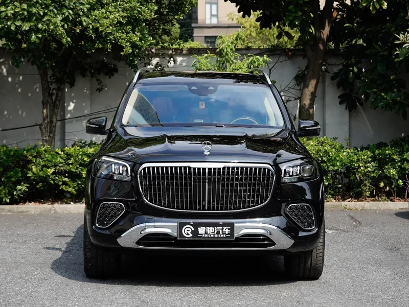Mercedes-Benz Maybach GLS 2025 GLS 480 4MATIC exterior foto 2 Mercedes-Benz Maybach GLS 2025 GLS 480 4MATIC exterior foto 2
