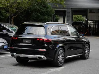Mercedes-Benz Maybach GLS 2025 GLS 480 4MATIC exterior foto 4 Mercedes-Benz Maybach GLS 2025 GLS 480 4MATIC exterior foto 4