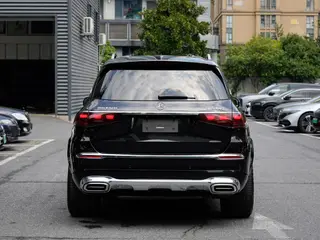 Mercedes-Benz Maybach GLS 2025 GLS 480 4MATIC exterior foto 6 Mercedes-Benz Maybach GLS 2025 GLS 480 4MATIC exterior foto 6