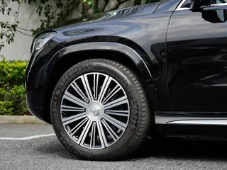 Mercedes-Benz Maybach GLS 2025 GLS 480 4MATIC exterior foto 7 Mercedes-Benz Maybach GLS 2025 GLS 480 4MATIC exterior foto 7