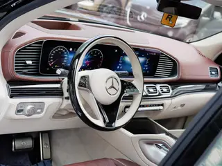 Mercedes-Benz Maybach GLS 2025 GLS 480 4MATIC exterior foto 10 Mercedes-Benz Maybach GLS 2025 GLS 480 4MATIC exterior foto 10
