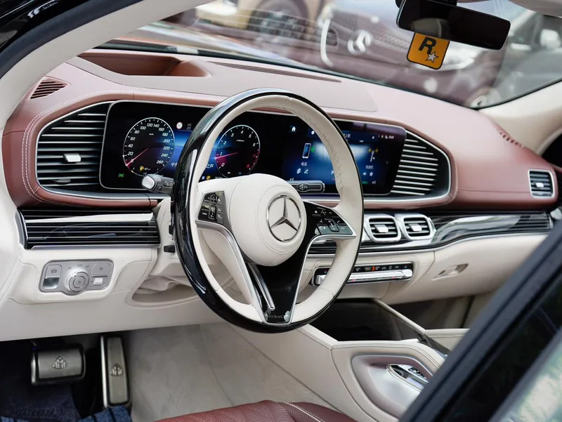 Mercedes-Benz Maybach GLS 2025 GLS 480 4MATIC exterior foto 10 Mercedes-Benz Maybach GLS 2025 GLS 480 4MATIC exterior foto 10