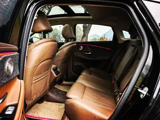 Chery Arrizo 8 2023 High-energy version 2.0T DCT Strength interior photo 9 Chery Arrizo 8 2023 High-energy version 2.0T DCT Strength interior photo 9