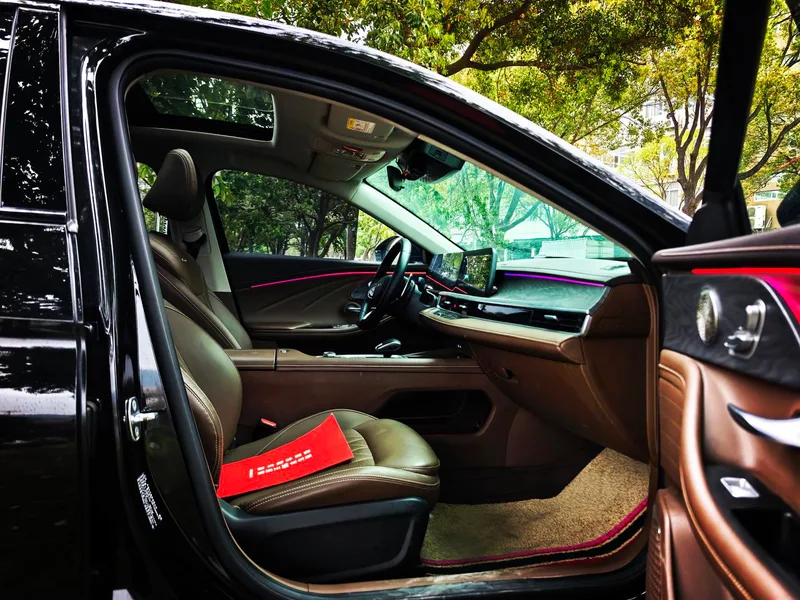 Chery Arrizo 8 2023 High-energy version 2.0T DCT Strength interior photo 16 Chery Arrizo 8 2023 High-energy version 2.0T DCT Strength interior photo 16