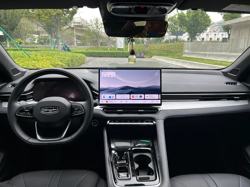Geely Preface 2026 1.5T Oriental Yao Kunlun Edition exterior photo 4 Geely Preface 2026 1.5T Oriental Yao Kunlun Edition exterior photo 4