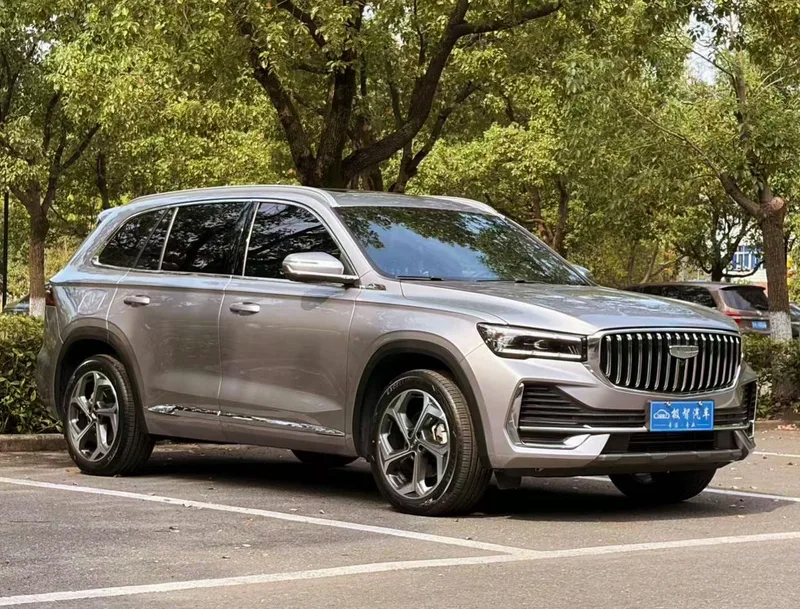 Geely Monjaro 2024 2.0TD DCT EVO Versión de dos ruedas motrices Longfeng exterior foto 3 Geely Monjaro 2024 2.0TD DCT EVO Versión de dos ruedas motrices Longfeng exterior foto 3