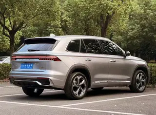 Geely Monjaro 2024 2.0TD DCT EVO Versión de dos ruedas motrices Longfeng exterior foto 5 Geely Monjaro 2024 2.0TD DCT EVO Versión de dos ruedas motrices Longfeng exterior foto 5