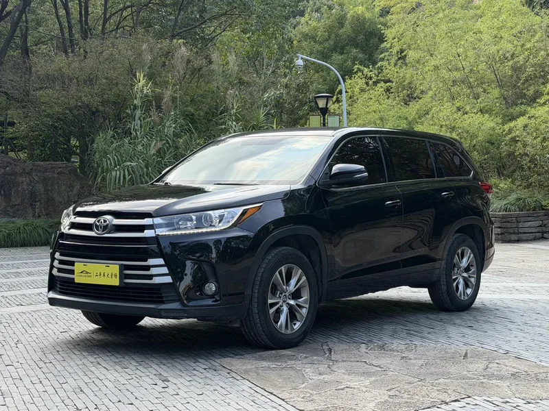 Toyota Highlander 2018 2.0T Version élite à deux roues motrices 5 Siège État VI extérieur photo 1 Toyota Highlander 2018 2.0T Version élite à deux roues motrices 5 Siège État VI extérieur photo 1