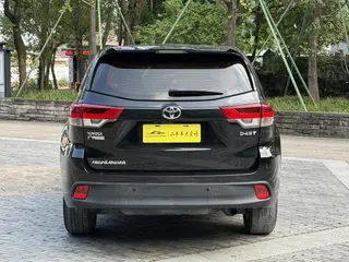 Toyota Highlander 2018 2.0T Version élite à deux roues motrices 5 Siège État VI extérieur photo 7 Toyota Highlander 2018 2.0T Version élite à deux roues motrices 5 Siège État VI extérieur photo 7
