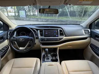 Toyota Highlander 2018 2.0T Version élite à deux roues motrices 5 Siège État VI extérieur photo 9 Toyota Highlander 2018 2.0T Version élite à deux roues motrices 5 Siège État VI extérieur photo 9