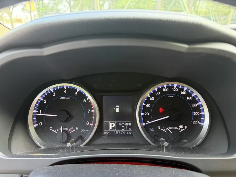 Toyota Highlander 2018 2.0T Version élite à deux roues motrices 5 Siège État VI intérieur photo 12 Toyota Highlander 2018 2.0T Version élite à deux roues motrices 5 Siège État VI intérieur photo 12