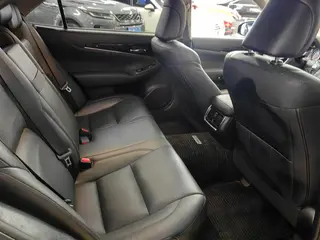 Toyota Crown 2018 2.0T Fashion Edition interior photo 14 Toyota Crown 2018 2.0T Fashion Edition interior photo 14
