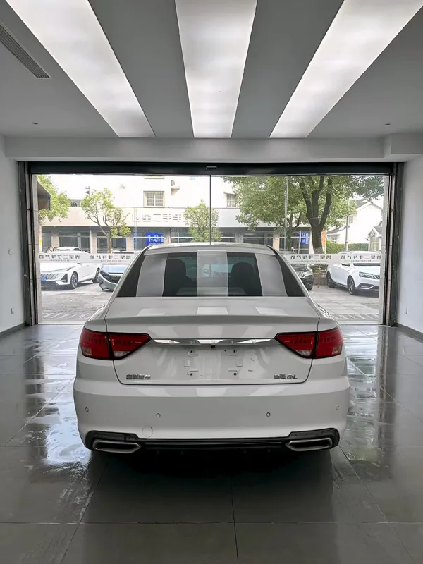 Geely Emgrand GL 2019 1.5T DCT Type intelligent d'élite intérieur photo 8 Geely Emgrand GL 2019 1.5T DCT Type intelligent d'élite intérieur photo 8