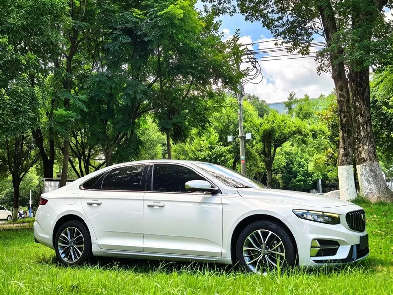 Geely Preface 2023 1.5T Versión Fuyao exterior foto 3 Geely Preface 2023 1.5T Versión Fuyao exterior foto 3