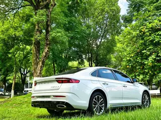 Geely Preface 2023 1.5T Versión Fuyao exterior foto 5 Geely Preface 2023 1.5T Versión Fuyao exterior foto 5