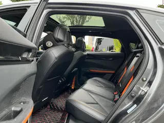 Changan UNI-V 2022 1.5T Versión deportiva interior foto 14 Changan UNI-V 2022 1.5T Versión deportiva interior foto 14