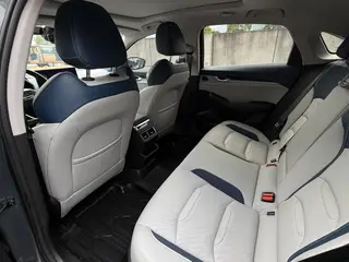 Geely Preface 2021 2.0T Premium Trim interior photo 6 Geely Preface 2021 2.0T Premium Trim interior photo 6